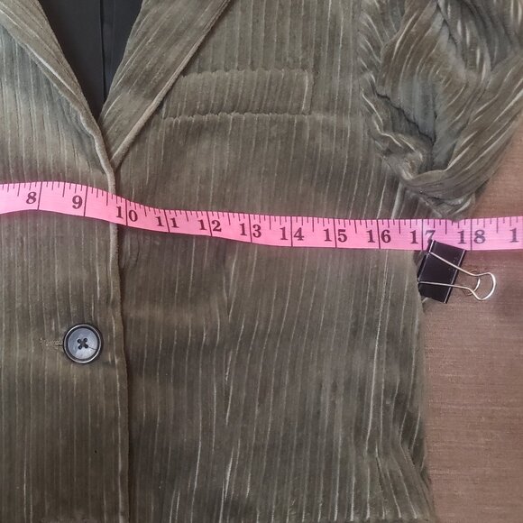 Petite J. Crew Olive Green Ribbed Corduroy Blazer, size 2P - Picture 8 of 12